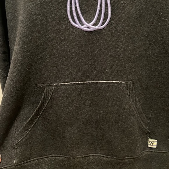 TNA Hoodie in XS grey with purple embroidered logo - Picture 4 of 4